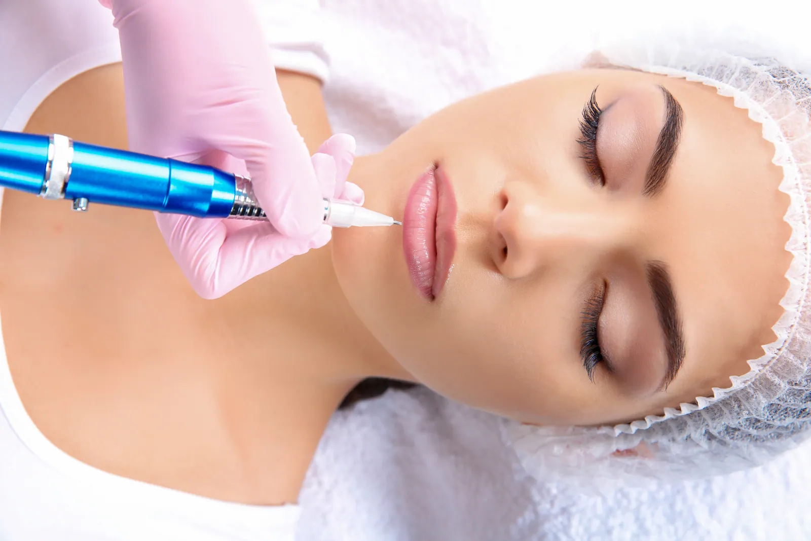 Permanent Make-up Behandlung